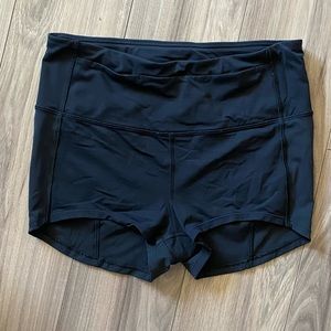 Lululemon Shorts 4”